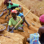 Au Cameroun, des mines d&rsquo;or abandonnées devenues « lacs de la mort »